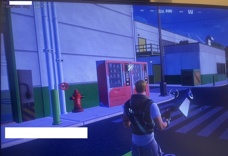 7 5700X×RTX 5060fortnite