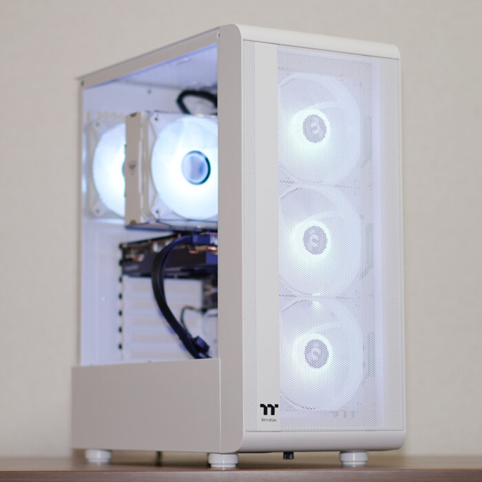 thermaltake S200 TG ARGB