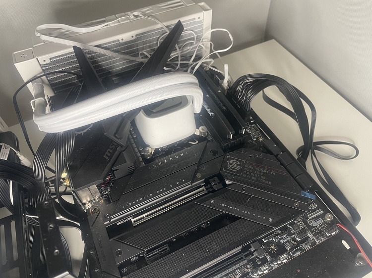 benchmark-LGA1700