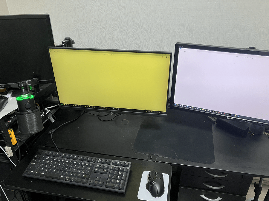 desk202510