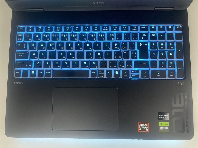 OMEN MAX 16preeminent-keyboard