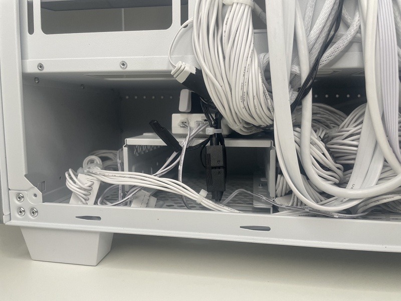 GALLERIA-F-bottomstragebay