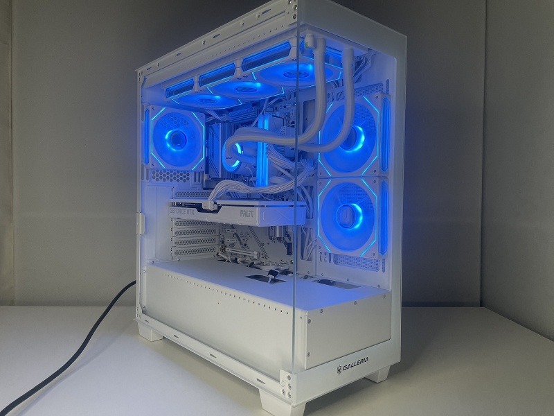 GALLERIA FPR7A-R57-WCL Ryzen 7 7700