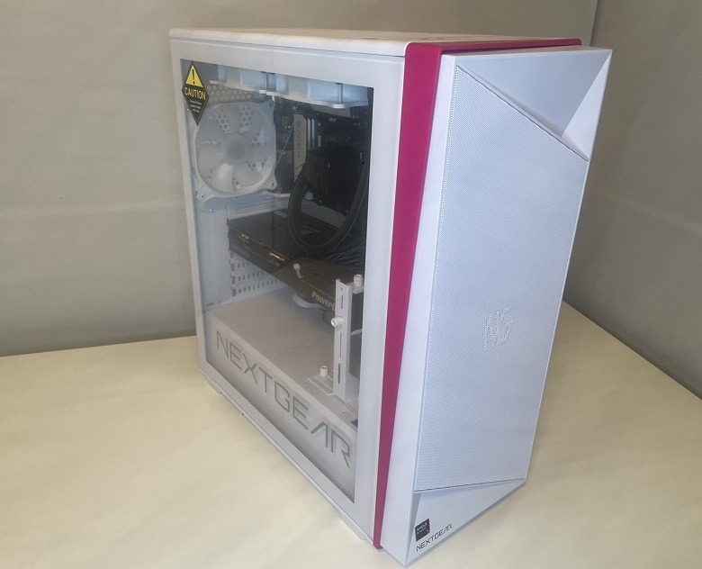 NEXTGEAR-Fulltower-left