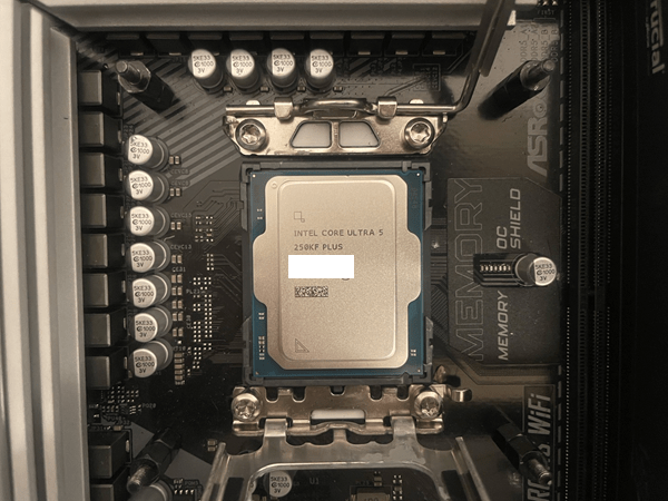 Core Ultra 5 250K Plustest